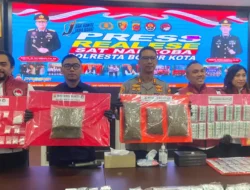 Polresta Bogor Kota Ungkap 61 Kasus Narkoba, 68 Tersangka Diamankan dan 212 Ribu Pil OKT Disita